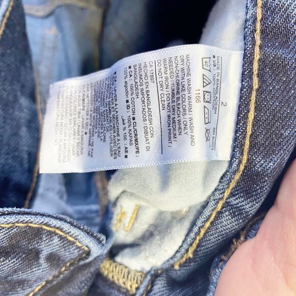 Old Navy Jeans High Rise Slouchy Straight Distressed Womens Size 2 - Picture 8 of 10